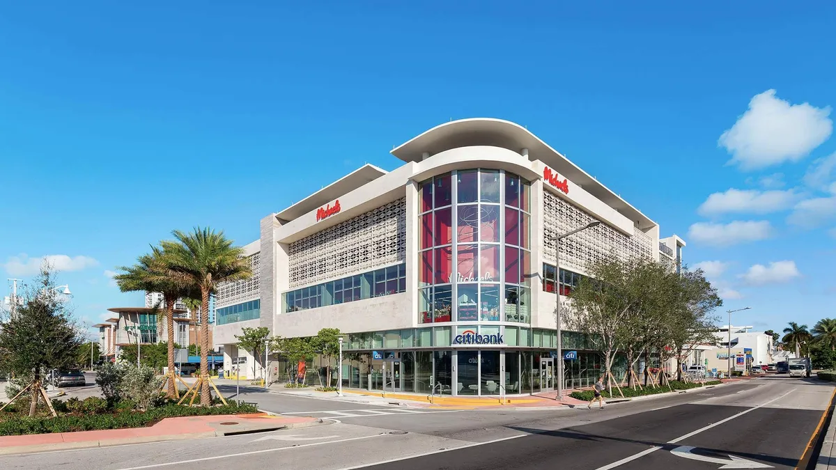 1824 Alton Road MG 4041 C