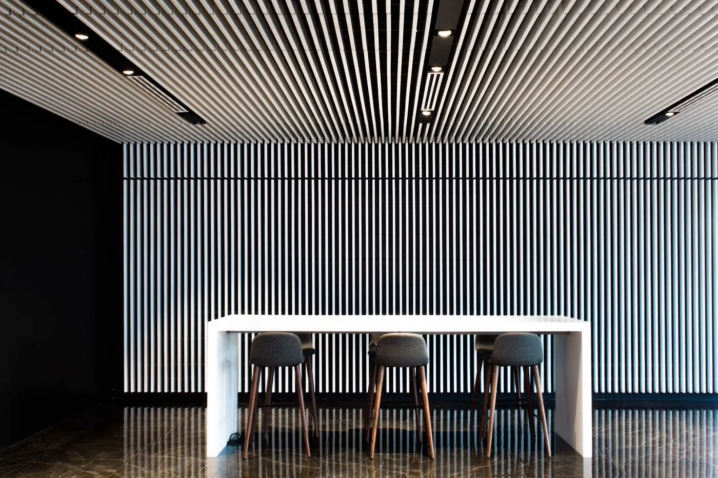 100 Biscayne Lobby TAMZ PHOTOGRAPHY EEC 100 BISCAYNE EVENT EDIT NO LOGO 2