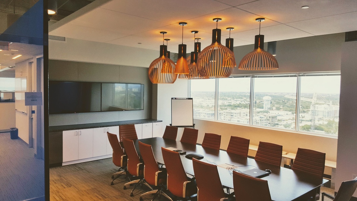 Origin Uniform Advantage