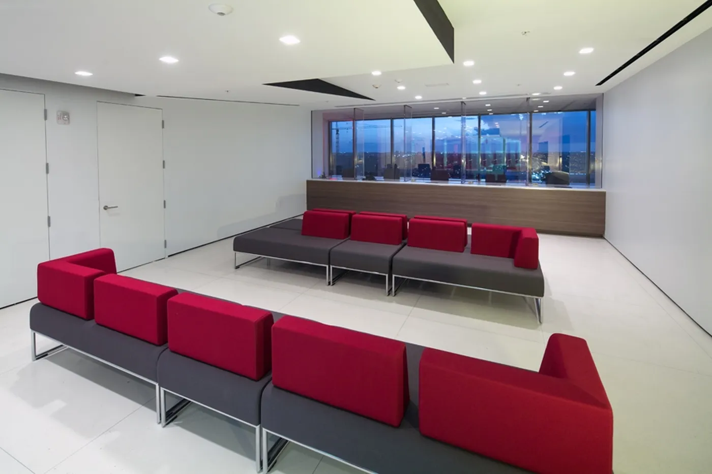 Turkish Consulate Miami for AMICON Photo by Robin Hill c 1