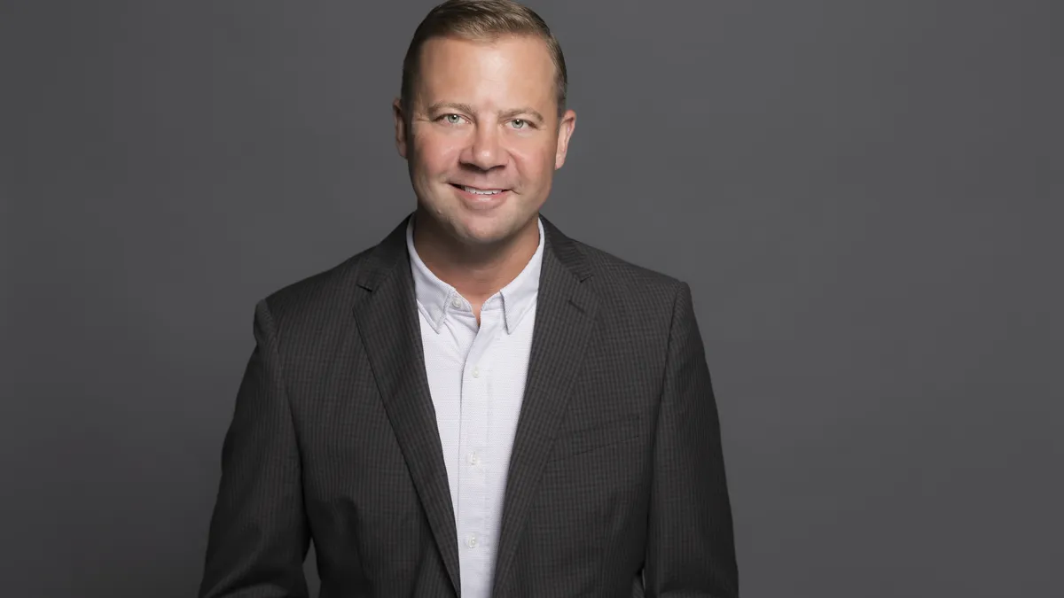 AJ Mueller 2600 copy web