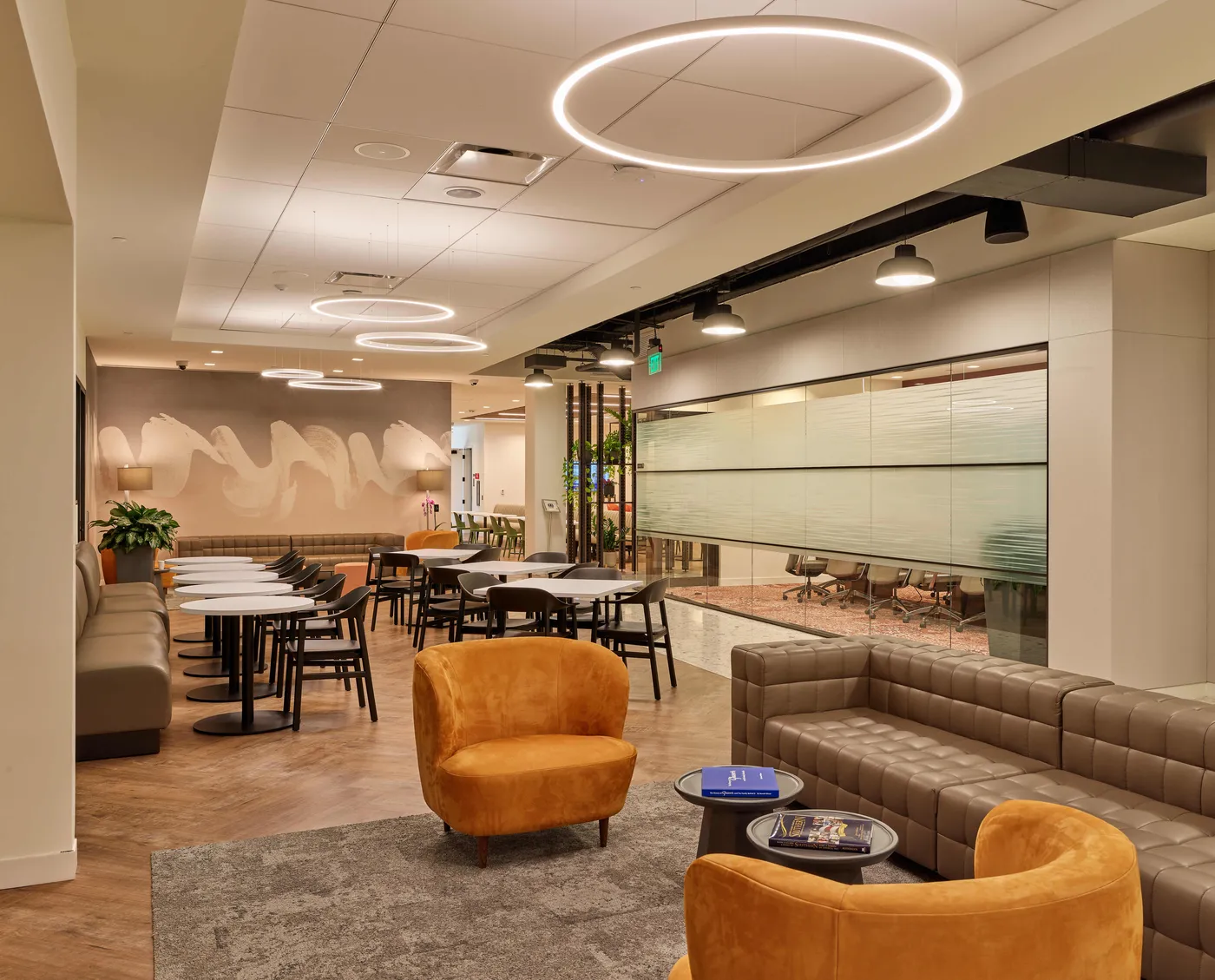 SGWS Offices28452 Grossmanphoto com