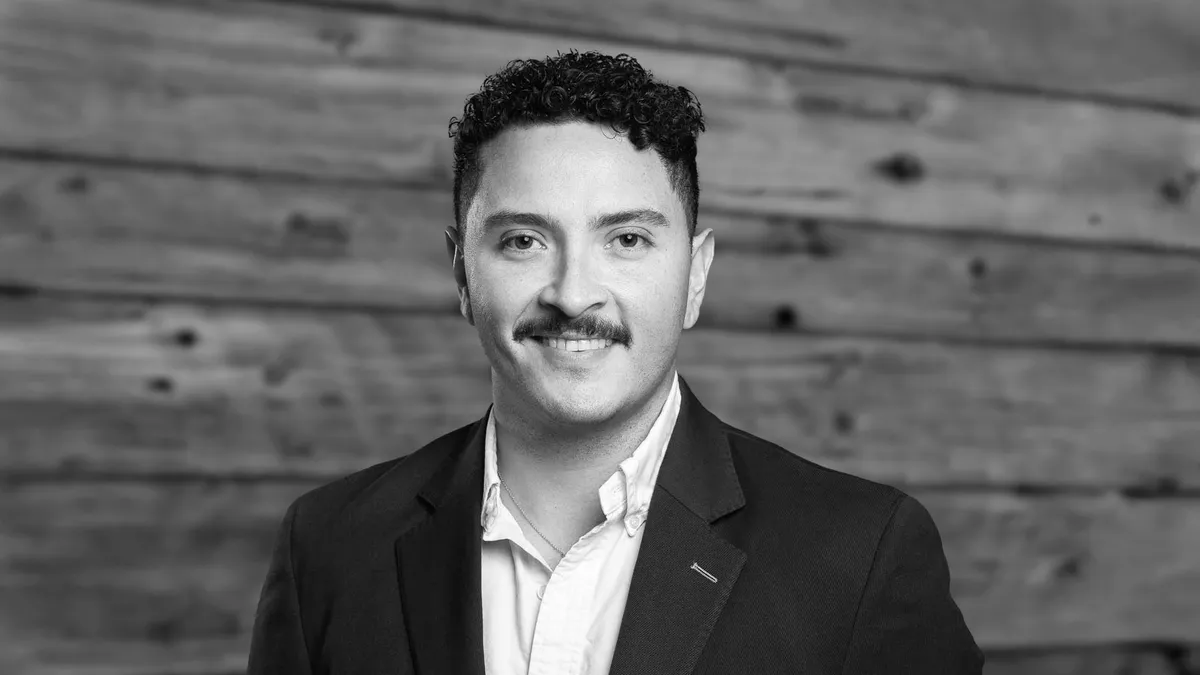 Hector Castaneda Wood Website