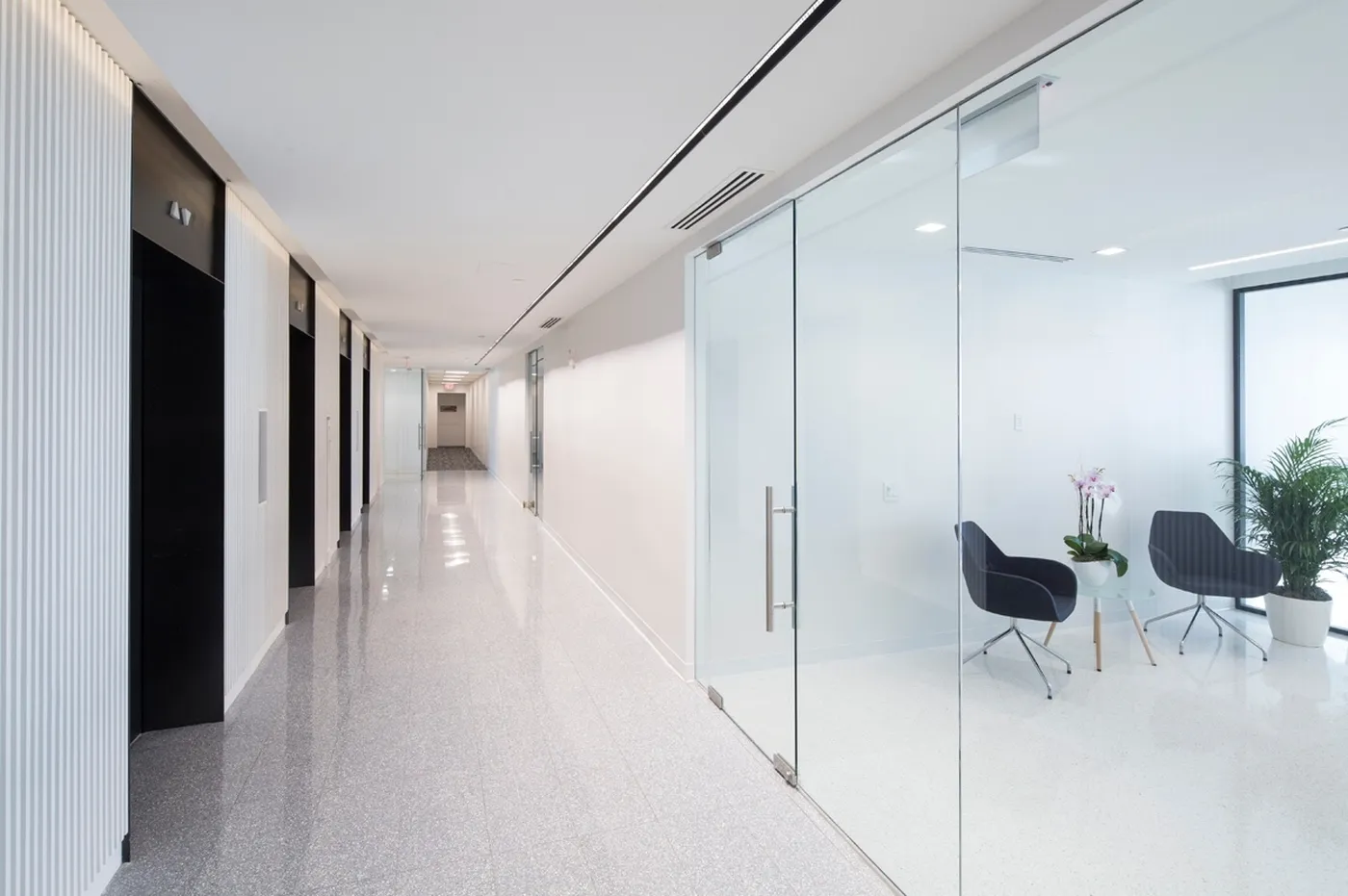 100 Biscayne for East End Capital Photo by Robin Hill c LO RES 13