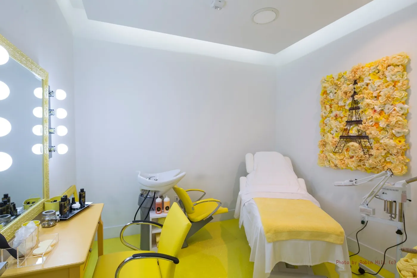 Sparis Photo by Robin Hill c lo RES 31