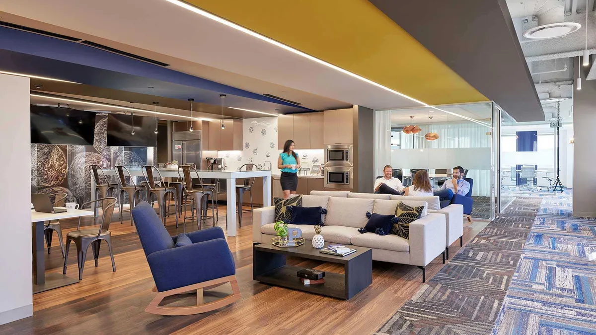 Pipeline Tampa Kitchen